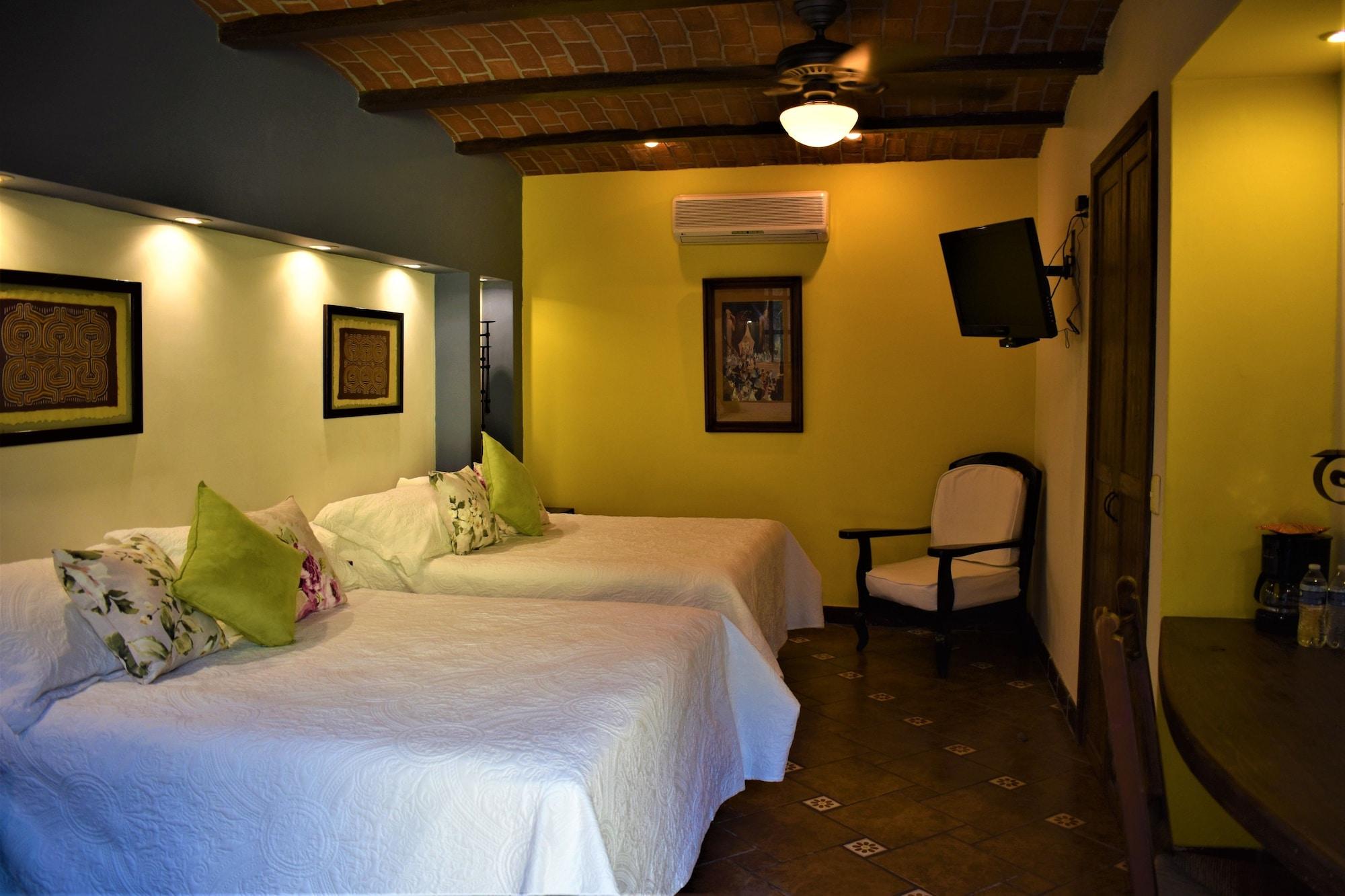La Villa Del Ensueno Boutique Hotel ทลาคิวปาก ภายนอก รูปภาพ