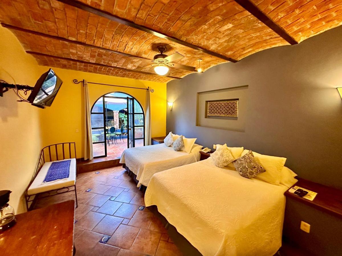 La Villa Del Ensueno Boutique Hotel ทลาคิวปาก ภายนอก รูปภาพ