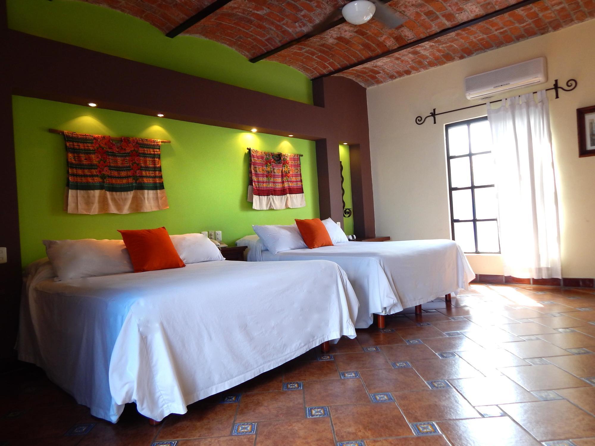 La Villa Del Ensueno Boutique Hotel ทลาคิวปาก ภายนอก รูปภาพ